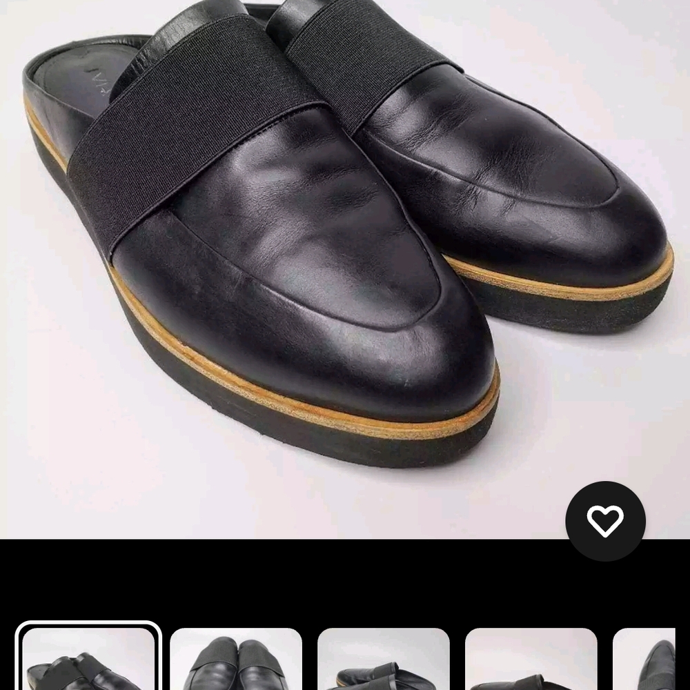 Via Spiga Black Loafers Sleek Slip-On Design